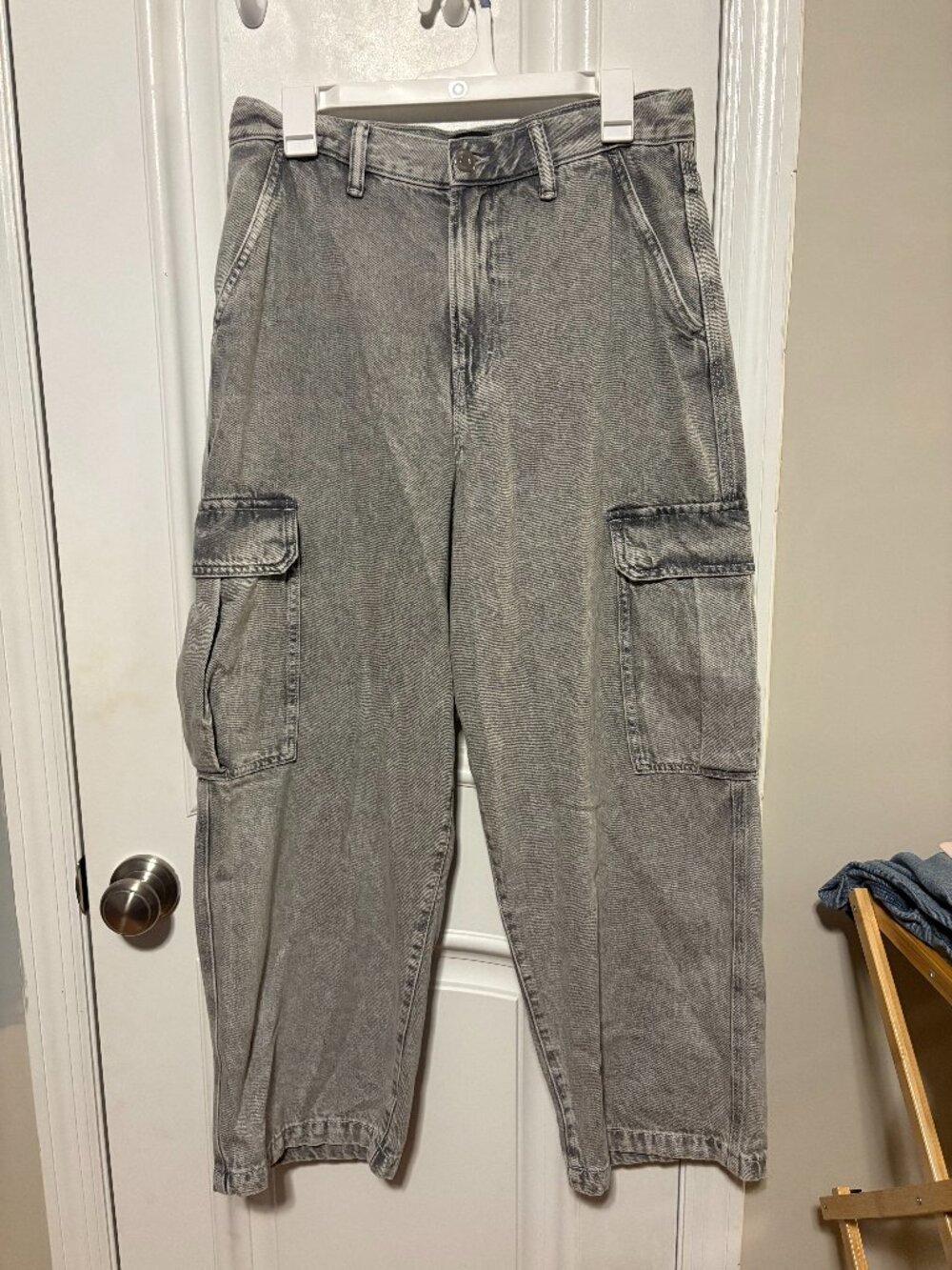 Men's H & M Baggy Cargo Jeans